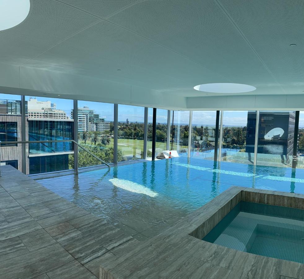 The Fawkner Apartment Bay-View Pool/Gym Free Parking 멜번 외부 사진