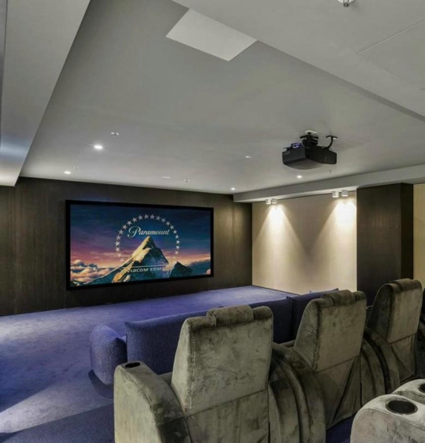 The Fawkner Apartment Bay-View Pool/Gym Free Parking 멜번 외부 사진